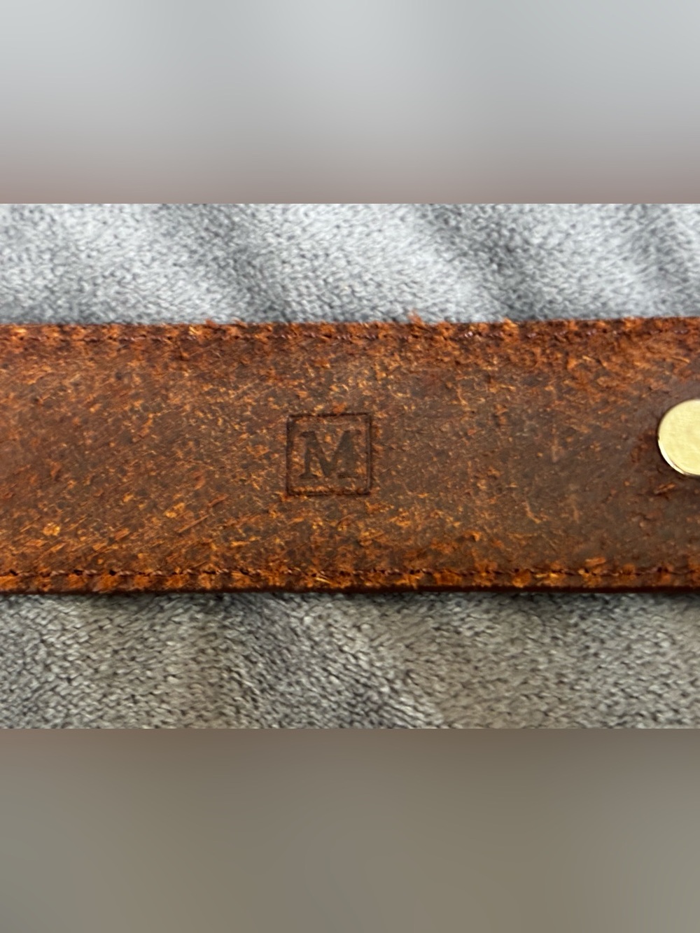 Women’s Fossil Brown Leather Belt with Antique Brass Buckle - Picture 7 of 14